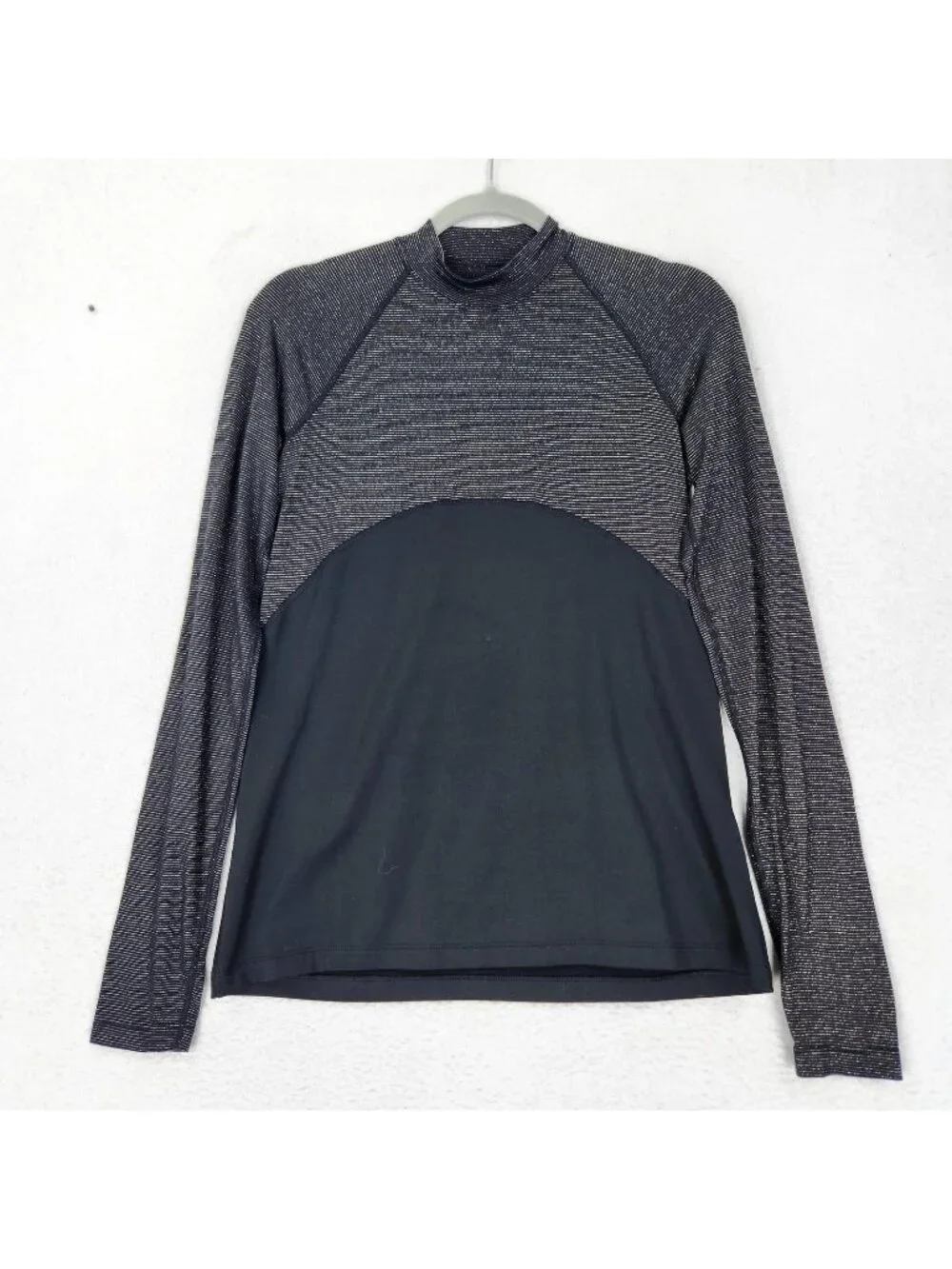 Nike Shirt Womens Medium Black Pro Warm Dri-FIT Long Sleeve Running Athletic
